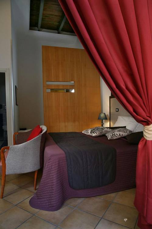 Caravaggio Hotel