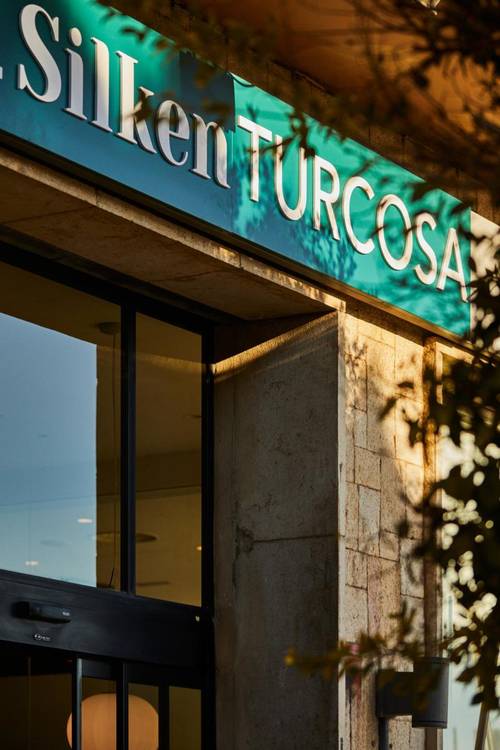 Silken Turcosa