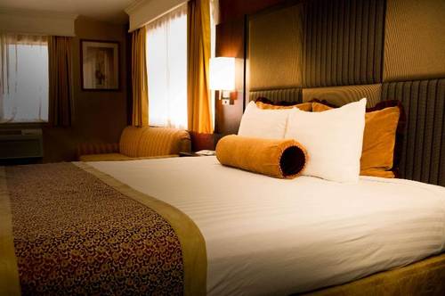 Best Western Plus Yosemite Way Station