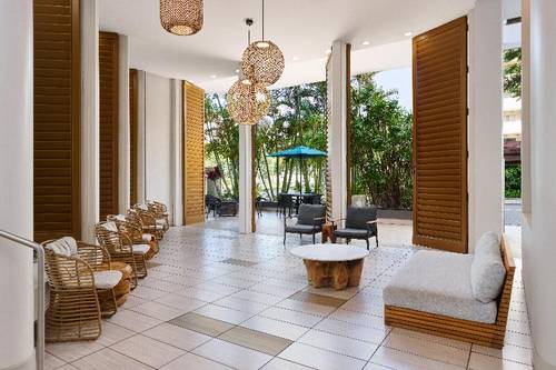 Holiday Inn Express Waikiki