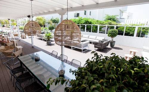 Coral Suites & Spa