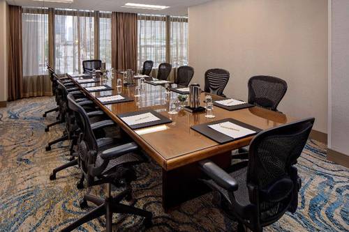 DoubleTree by Hilton Chicago - Magnificent Mile