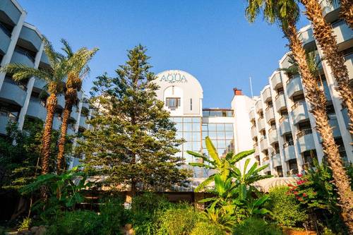 Aqua Hotel