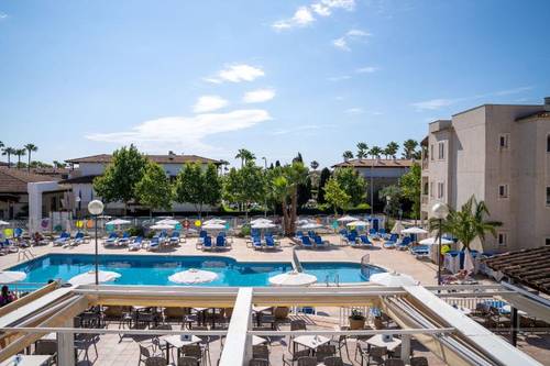 Caprice Isabel Aparthotel