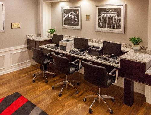 Holiday Inn Express Nashville Downtown - Broadway