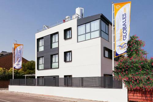 Globales Acis & Galatea Hotel