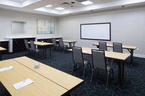 Hampton Inn & Suites Memphis-Beale Street