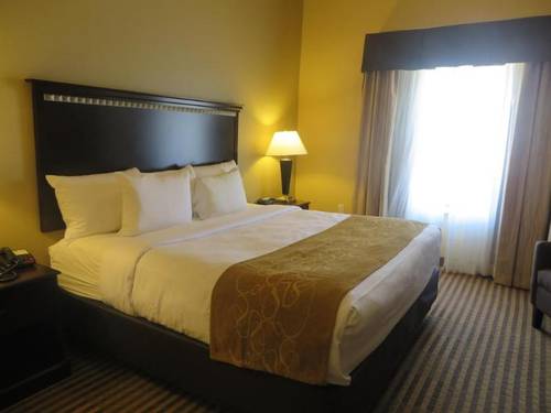 Comfort Suites DFW Airport