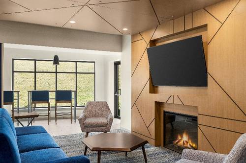 Holiday Inn Express & Suites East Greenbush
