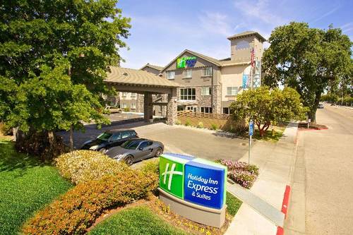 Holiday Inn Express Hotel & Suites Paso Robles