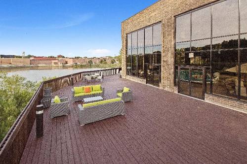 Holiday Inn Chicago-Crystal Lake