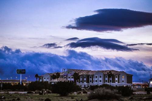 Holiday Inn Express Hotel & Suites Hesperia