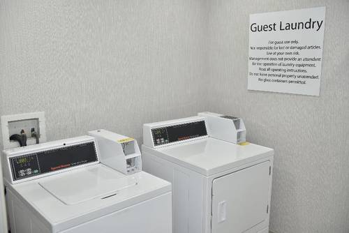 Holiday Inn Express Windsor-Sonoma