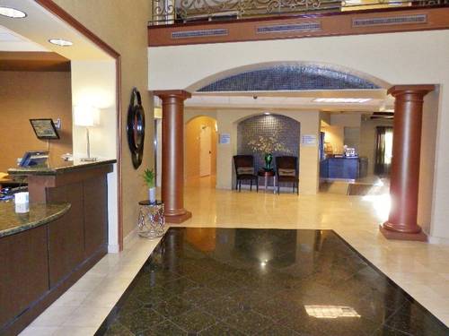 Holiday Inn Express&Suites San Pablo/Richmond Area