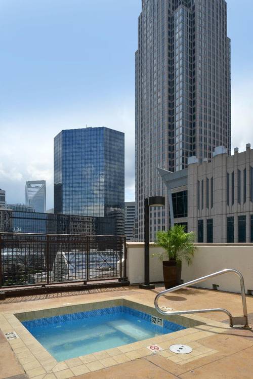 DoubleTree by Hilton Charlotte City Center