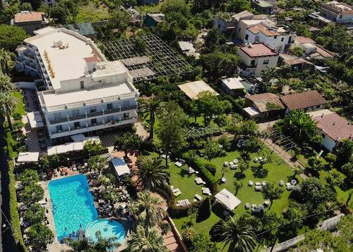 Hotel Alpha