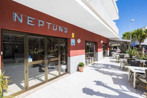 Neptuno Hostal