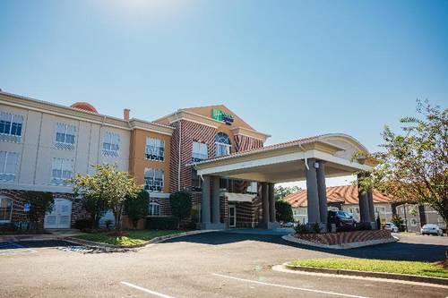Holiday Inn Express & Suites Vicksburg