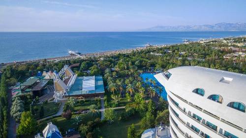 Concorde Deluxe Resort