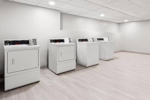 Holiday Inn Express Atlanta Airport - North by IHG