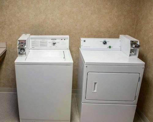 Comfort Suites Southwest