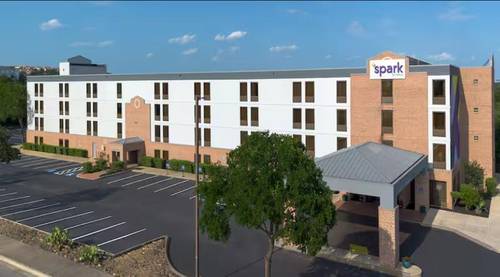 Spark by Hilton San Antonio Northwest near Six