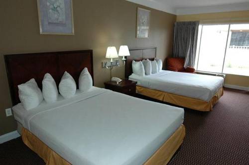 Magnuson Hotel Convention Center
