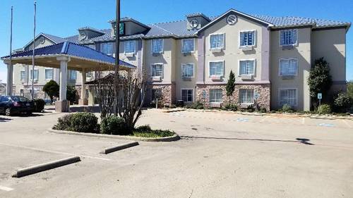 FairBridge Inn and Suites Cleburne