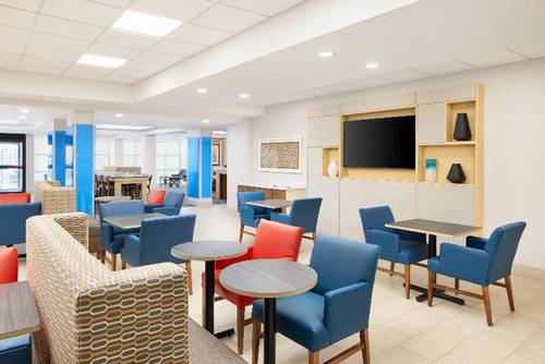 Holiday Inn Express and Suites Atlanta Tucker Nort