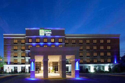 Holiday Inn Express and Suites Laurel