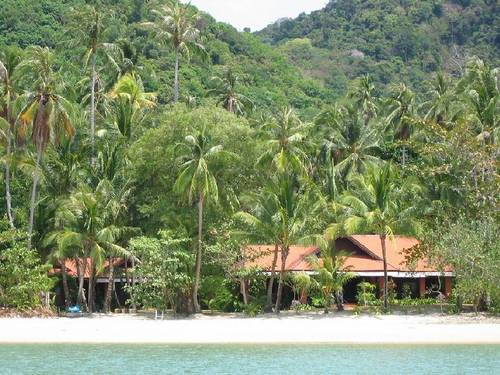 Baan Mai Beachfront Lone Island Phuket