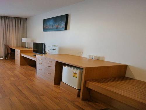 Ebina House Hotel