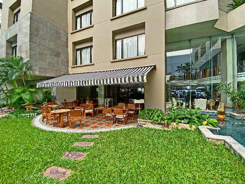 Silom Serene Boutique