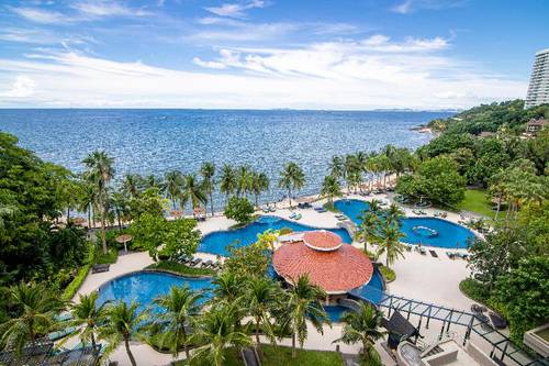 Royal Wing Suites and Spa