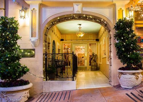 Nob Hill Hotel