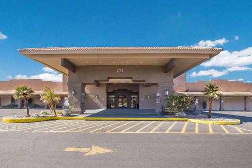 Quality Inn and Suites Lake Havasu