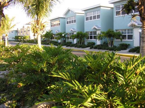 Barefoot Beach Resort