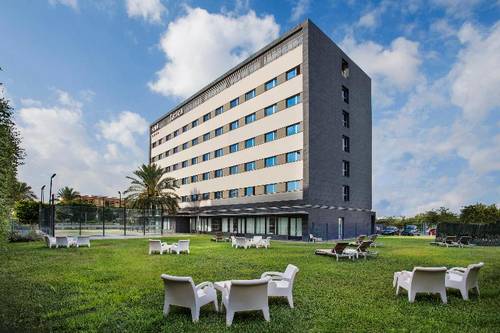 Azz Hotel Tactica