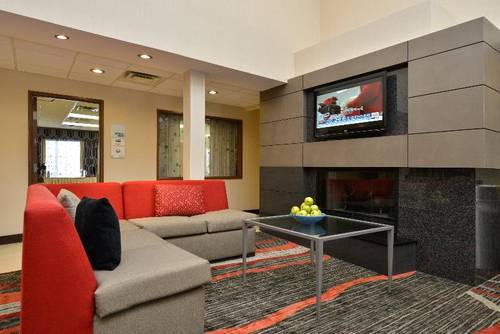Holiday Inn Express Milford