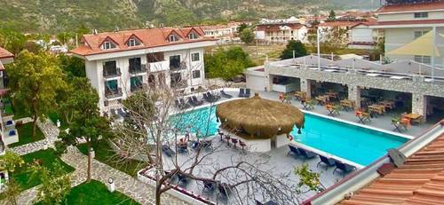Akdeniz Beach
