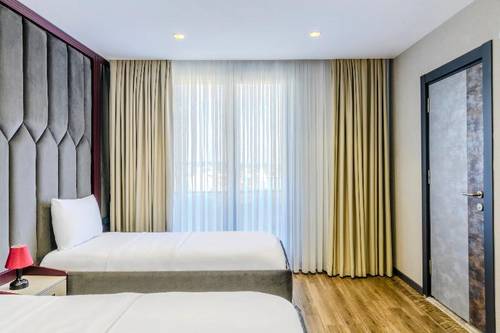 Heaven Premium Airport Hotel