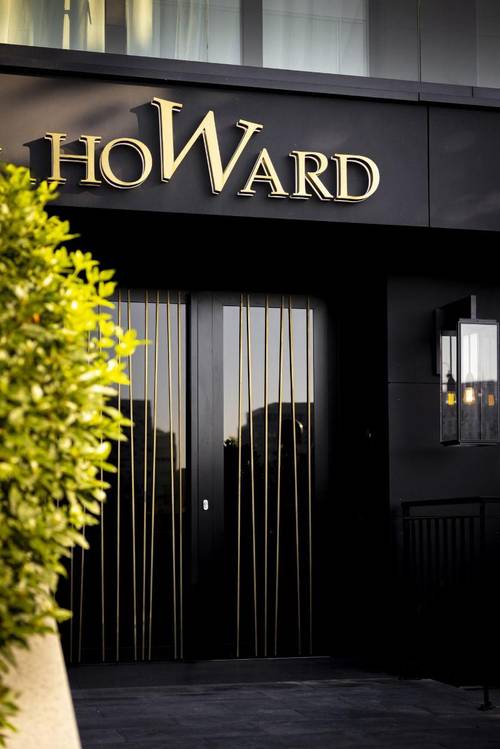 Howard Sur Seine