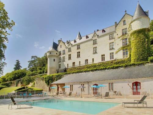 Chateau De Chissay