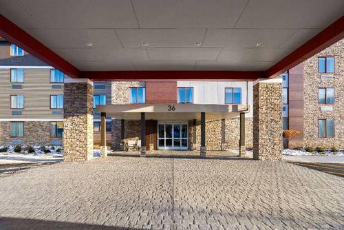 Hawthorn Extended Stay by Wyndham Williston/Burlin