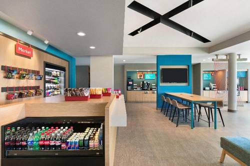 Avid Hotels Elkhart North