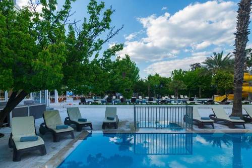 Grand Hotel Deri̇n