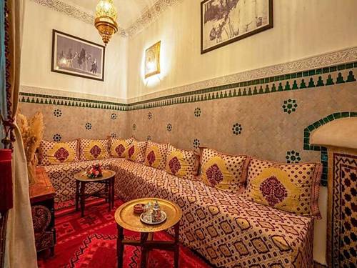 Riad Yalla Habibi