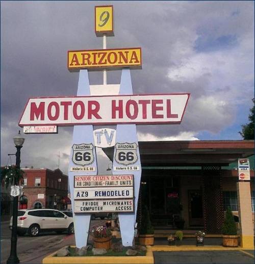 Arizona 9 Motor Hotel