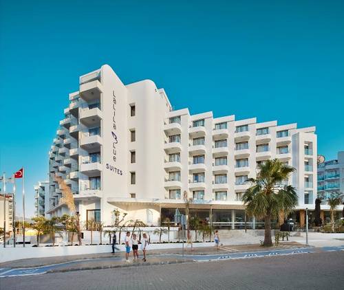 Lalila Blue Suites