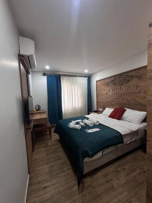 Midyat Ladinos Otel